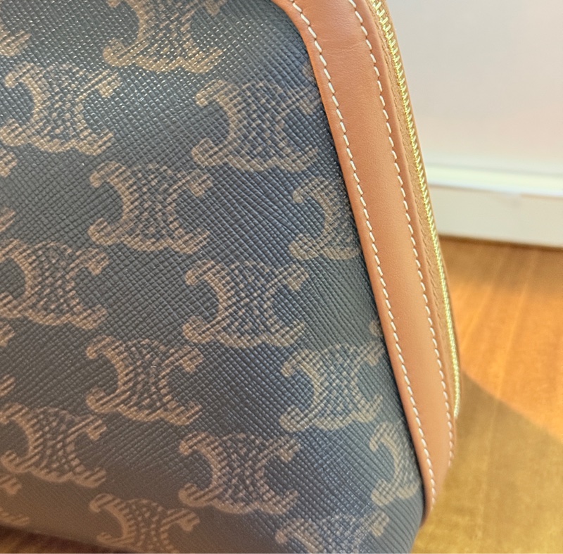 未使用美品🏅CELINE 防潑水 經典凱旋門 化妝包-26