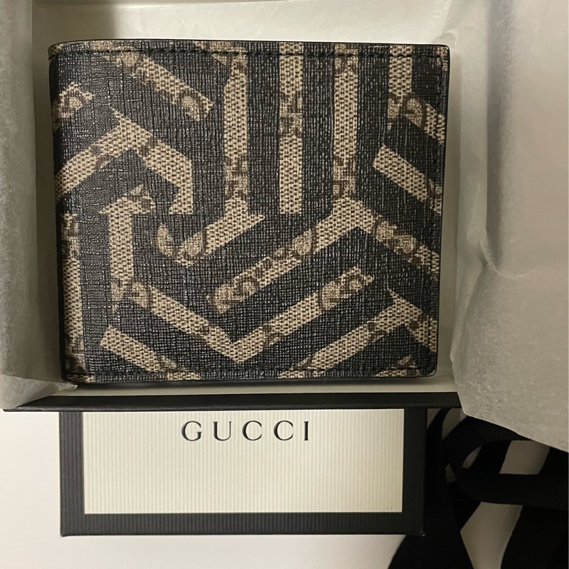 GUCCI男士短夾-1