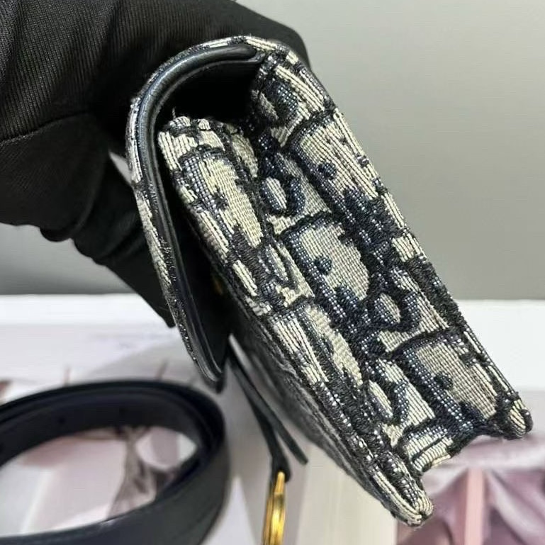 Dior迪奧老花saddle腰包 尺寸17.5×10×3-4