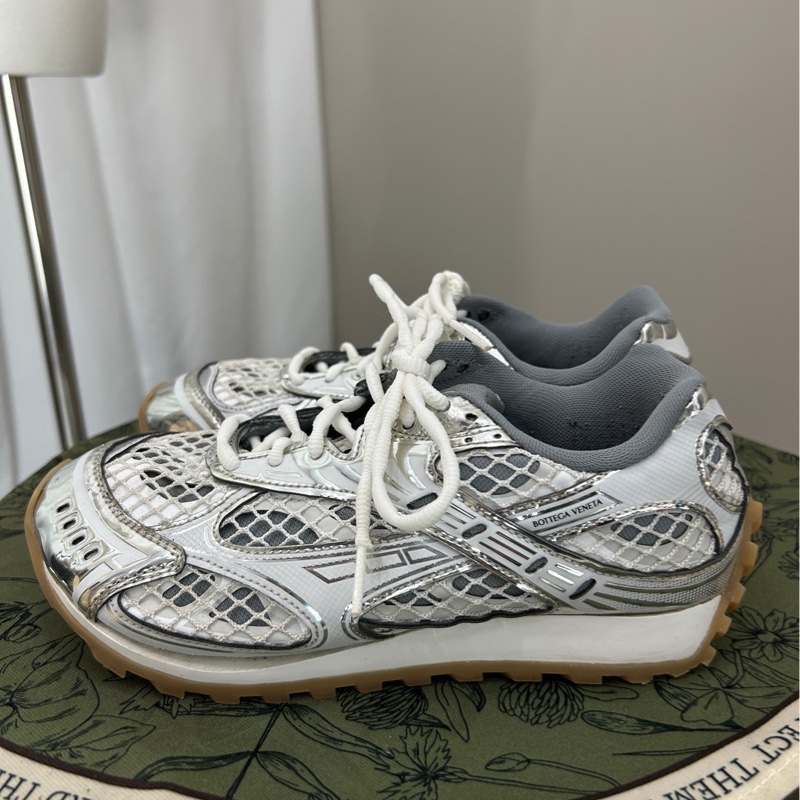 Bottega veneta/葆蝶家 Orbit白銀系帶休閒鞋 37碼-2