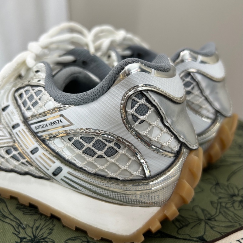 Bottega veneta/葆蝶家 Orbit白銀系帶休閒鞋 37碼-3