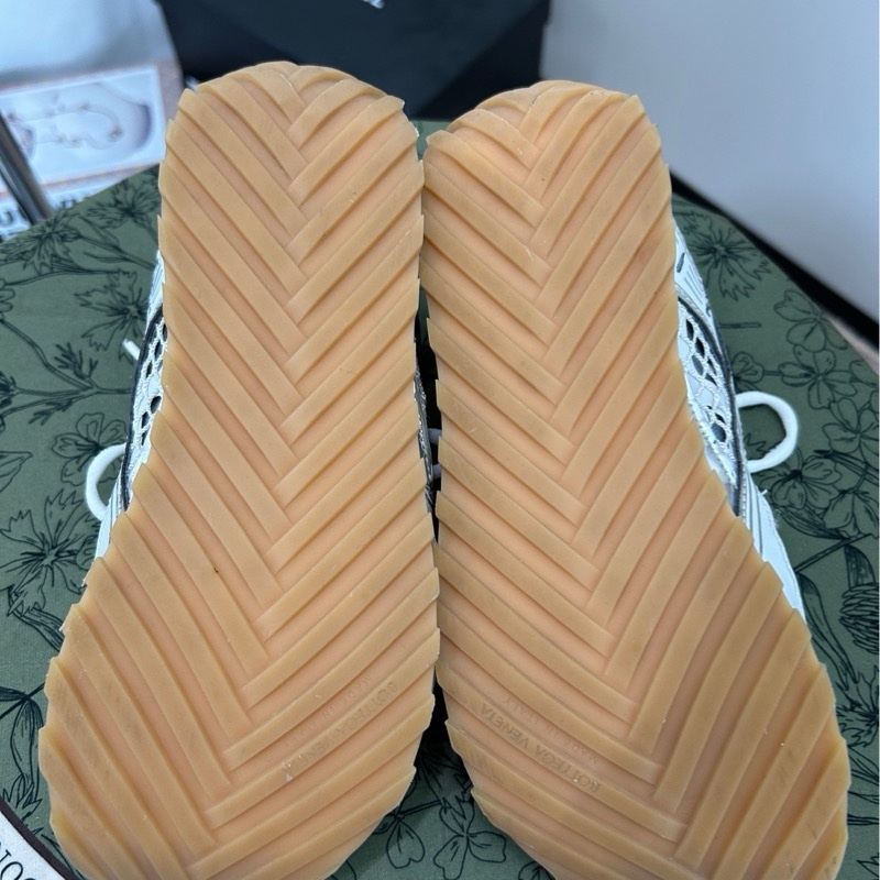 Bottega veneta/葆蝶家 Orbit白銀系帶休閒鞋 37碼-6
