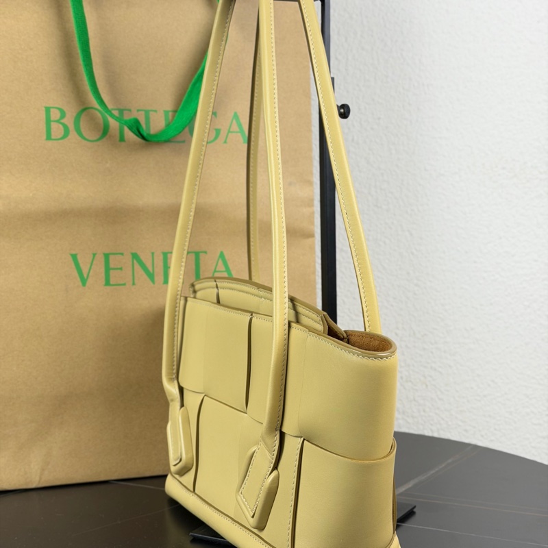 Bottega Veneta 葆蝶家bv Arco 奶黃色編織牛皮手提包 小號-3