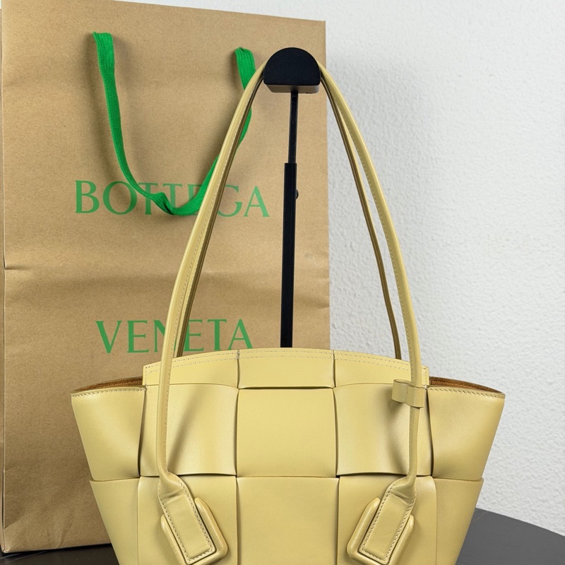 Bottega Veneta 葆蝶家bv Arco 奶黃色編織牛皮手提包 小號-4
