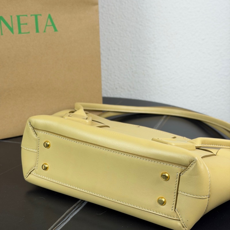 Bottega Veneta 葆蝶家bv Arco 奶黃色編織牛皮手提包 小號-5