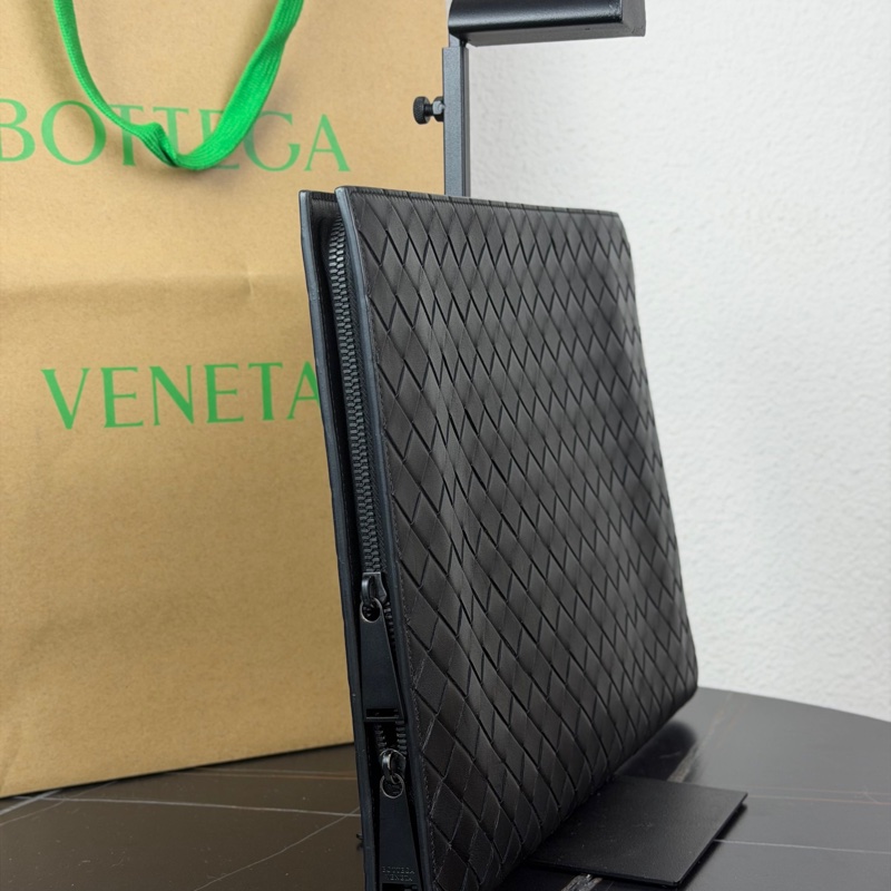闲置新Bottega Veneta 葆蝶家 bv黑色牛皮编织手拿包-2