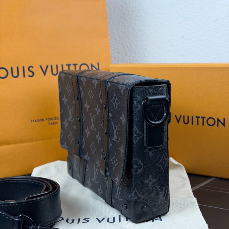 LV路易威登 Trunk 老花滿印磁扣翻蓋軟盒子 黑武士 芯片編碼同在21年編碼-3