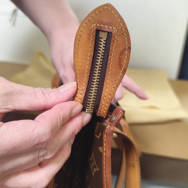 LV Louis Vuitton 路易威登 M40007 金球肩背托特包-43