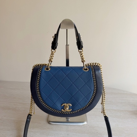 Chanel香奈兒黑金拼色馬鞍包+25開 底長22cm