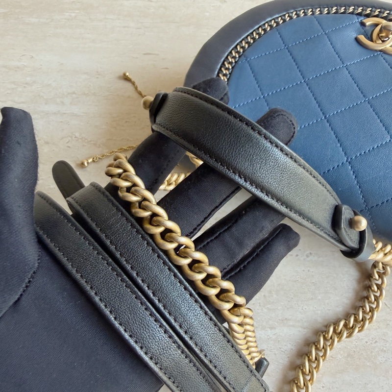 Chanel香奈兒黑金拼色馬鞍包+25開 底長22cm-6