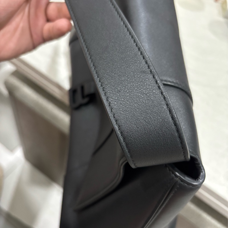 balenciaga巴黎世家沙漏包，百搭黑色-19