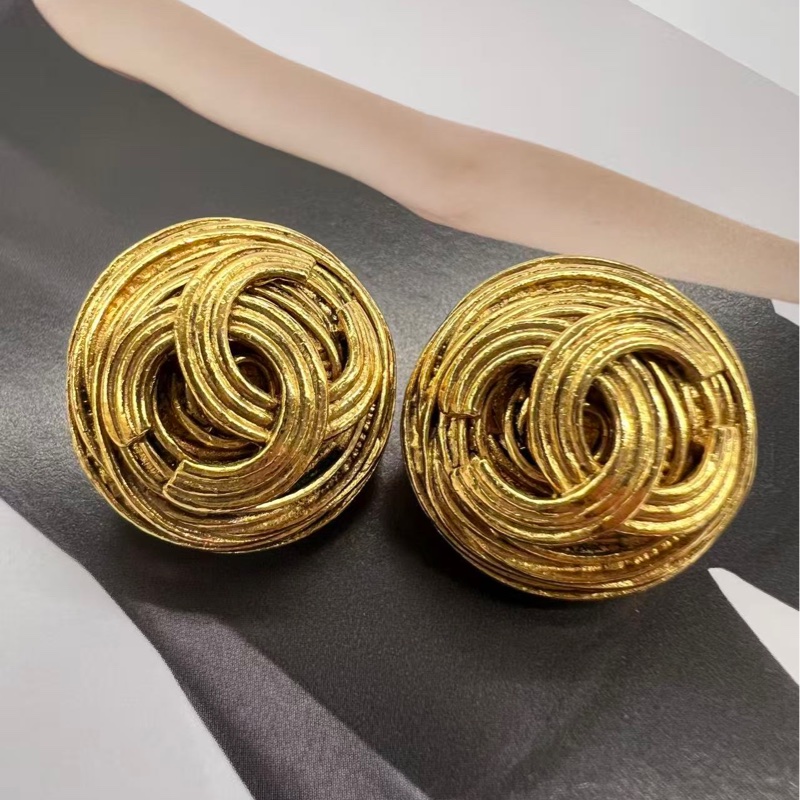 Chanel CC Logo金色耳飾-0