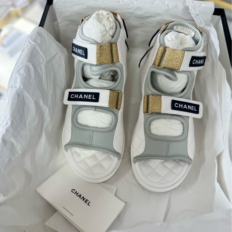 全新Chanel/香奈兒 羊皮減震沙灘涼鞋 37.5碼-0
