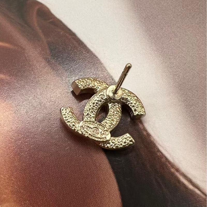 Chanel CC Logo 簡約水鑽耳環-4