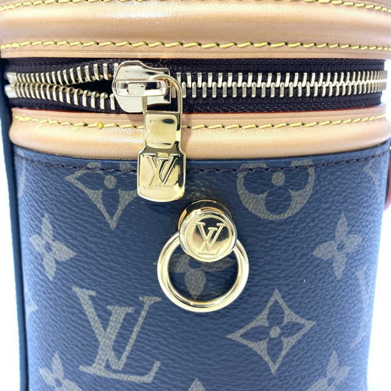 Louis Vuitton Nano Cannes 肩背包，Monogram 帆布，M82952，棕色，金色五金，RFID，女士款。-5