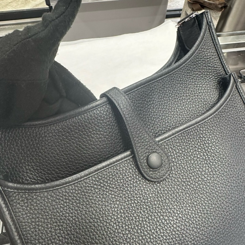 近全新有購證W刻2024年🌟Hermes Evelyne 29 黑銀｜Classic Trend CT精品｜台北東區實體-5