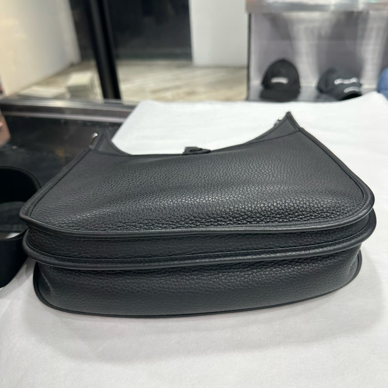 近全新有購證W刻2024年🌟Hermes Evelyne 29 黑銀｜Classic Trend CT精品｜台北東區實體-6