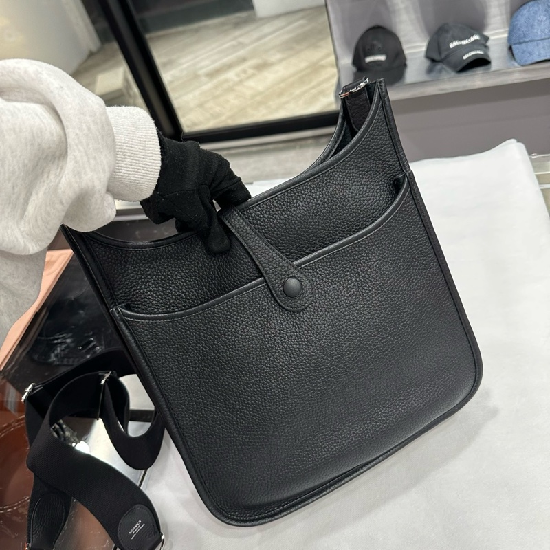 近全新有購證W刻2024年🌟Hermes Evelyne 29 黑銀｜Classic Trend CT精品｜台北東區實體-7