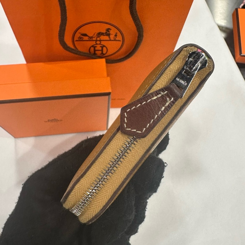 近新閒置B刻🌟Hermes Silk In 短夾 餅乾色｜Classic Trend CT精品｜台北東區實體-2