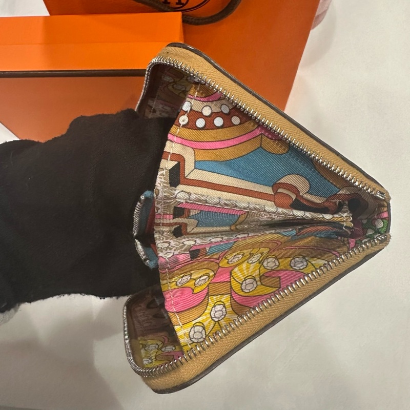 近新閒置B刻🌟Hermes Silk In 短夾 餅乾色｜Classic Trend CT精品｜台北東區實體-9