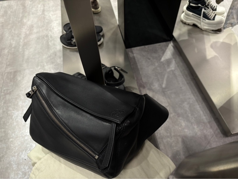 美二手🌟Loewe Puzzle 24cm 腰包 胸包｜Classic Trend CT精品｜台北東區實體-2