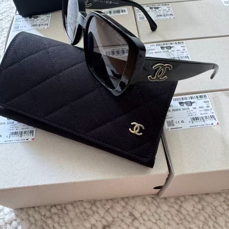 Chanel 新款大方框CH5541黑色墨鏡 全新全配-3