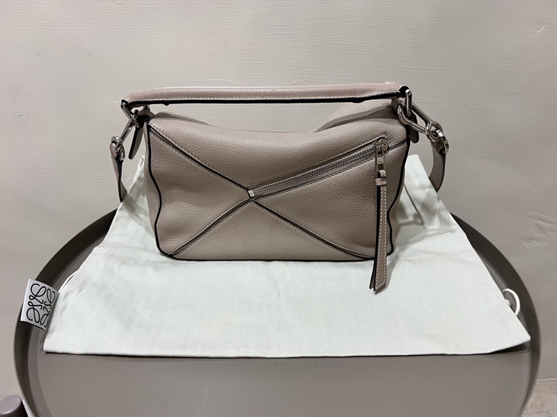 LOEWE Puzzle Small Clay-1