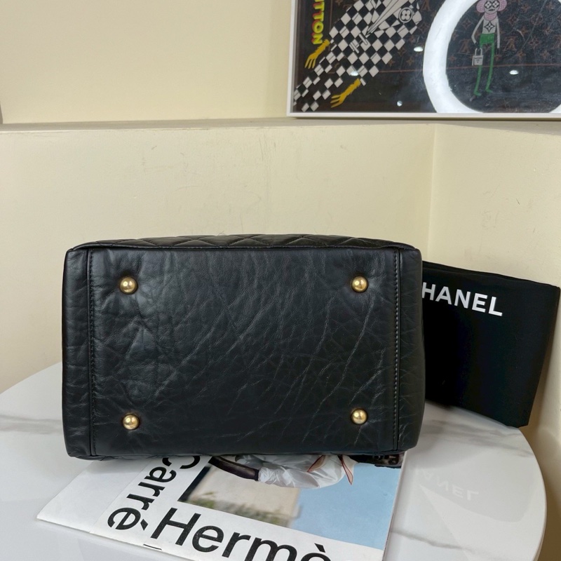 Chanel 23C 黑金保齡球包|27cm 大容量輕盈款🎱-7