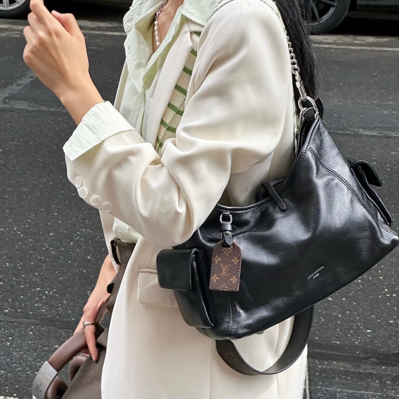 LV 黑武士大全配Louis Vuitton 黑色小羊皮 CarryAIICargo Vibe PM 肩背包 原花拼接 M24861-3