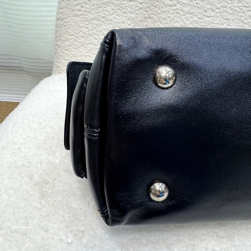 LV 黑武士大全配Louis Vuitton 黑色小羊皮 CarryAIICargo Vibe PM 肩背包 原花拼接 M24861-17