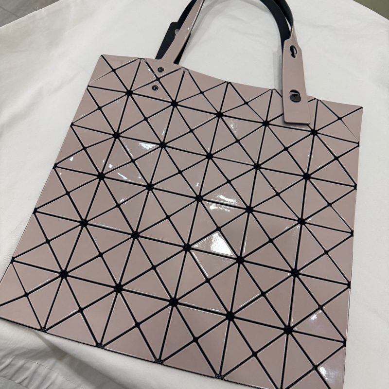 ISSEY MIYAKE 三宅一生 BAO BAO 雙色 六格 手提包 肩背包-8