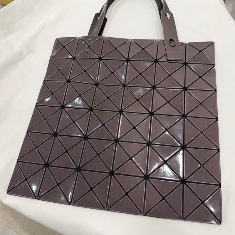 ISSEY MIYAKE 三宅一生 BAO BAO 雙色 六格 手提包 肩背包-9