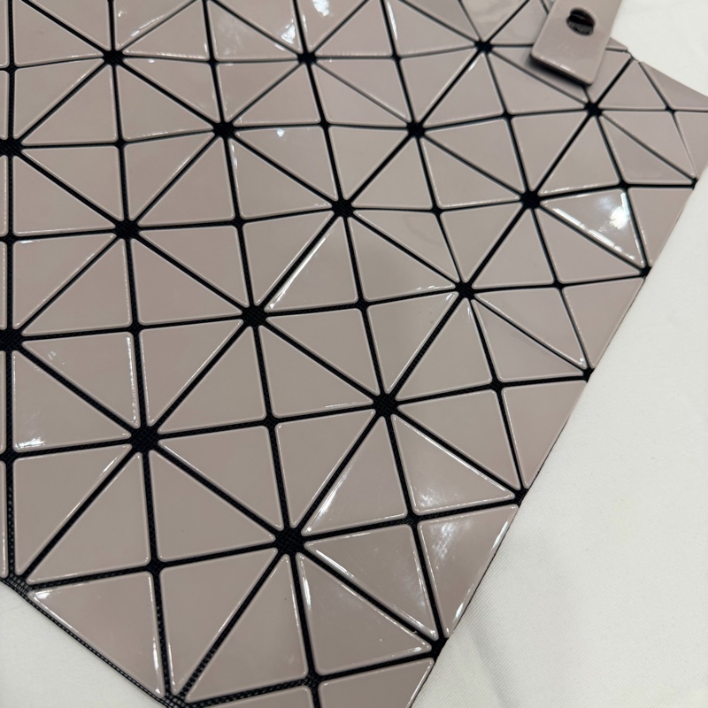 ISSEY MIYAKE 三宅一生 BAO BAO 雙色 六格 手提包 肩背包-12