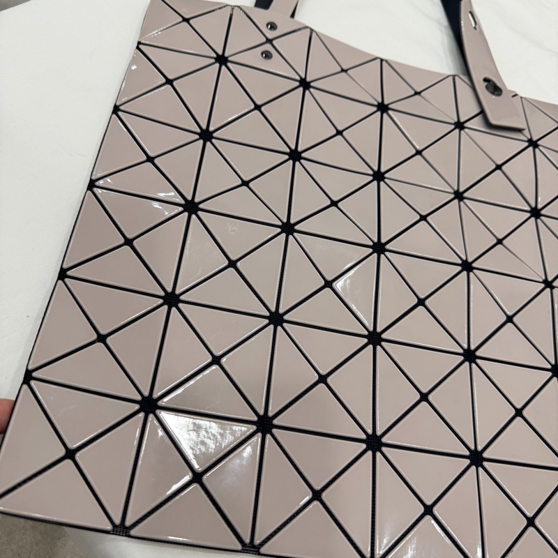 ISSEY MIYAKE 三宅一生 BAO BAO 雙色 六格 手提包 肩背包-13