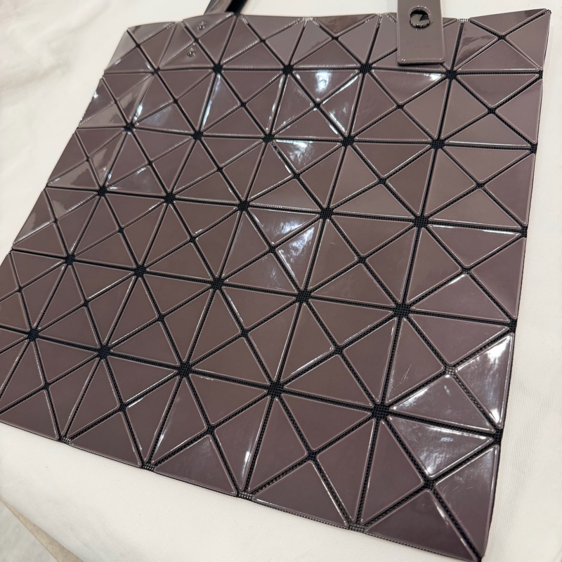 ISSEY MIYAKE 三宅一生 BAO BAO 雙色 六格 手提包 肩背包-17