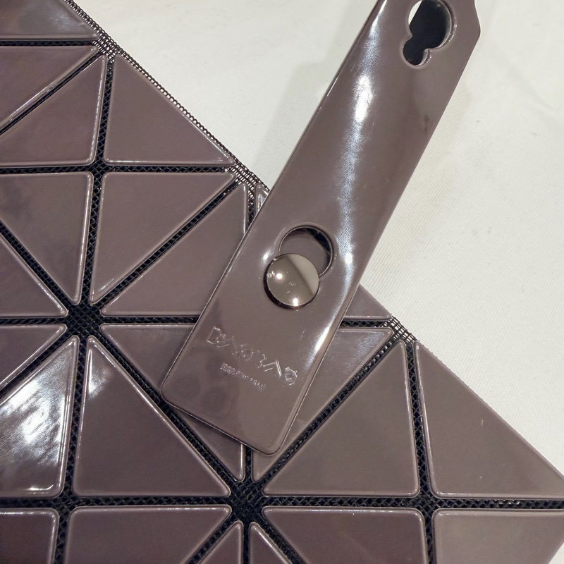 ISSEY MIYAKE 三宅一生 BAO BAO 雙色 六格 手提包 肩背包-24