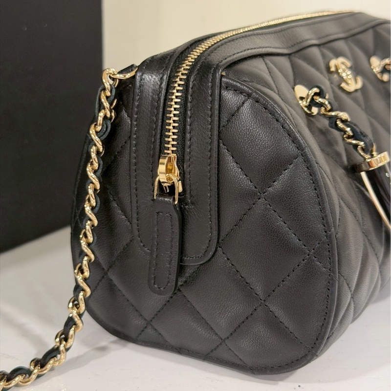 精緻小巧百搭✨99新🆕Chanel香奈兒黑金25c手柄波士頓保齡球包手提單肩斜挎包-20