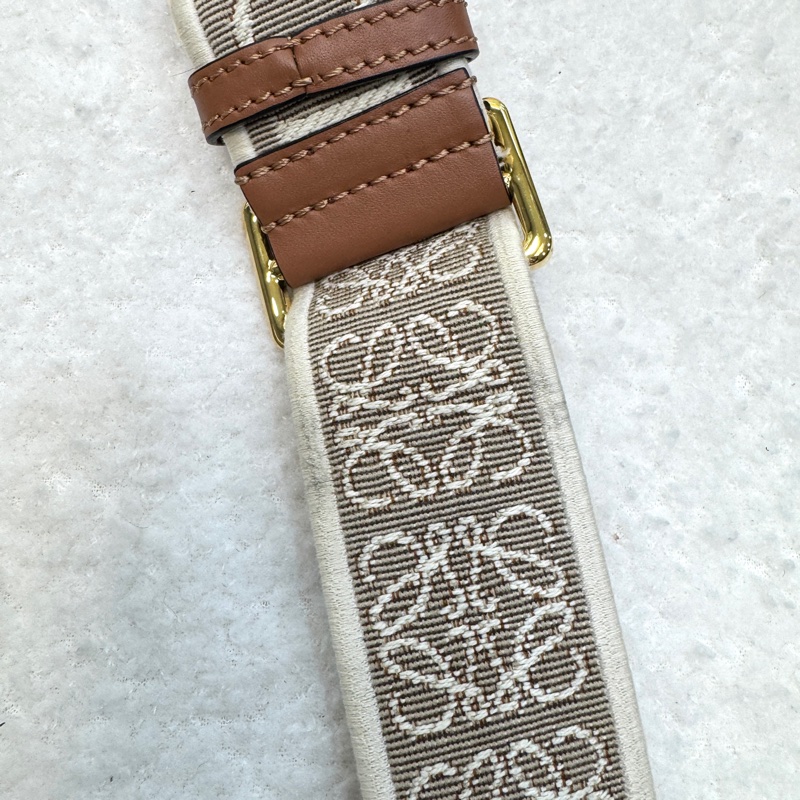 羅威LOEWE焦糖色小牛皮mini Gate Dual雙面寬織帶斜背馬鞍包A650N4X13 🍂-24