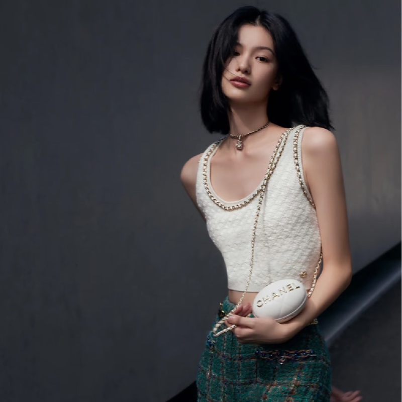 全新✨CHANEL✨2025鏈條大U背心 #40-4