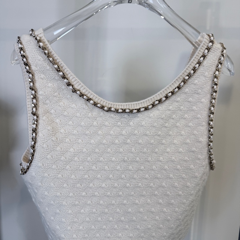 全新✨CHANEL✨2025鏈條大U背心 #40-8