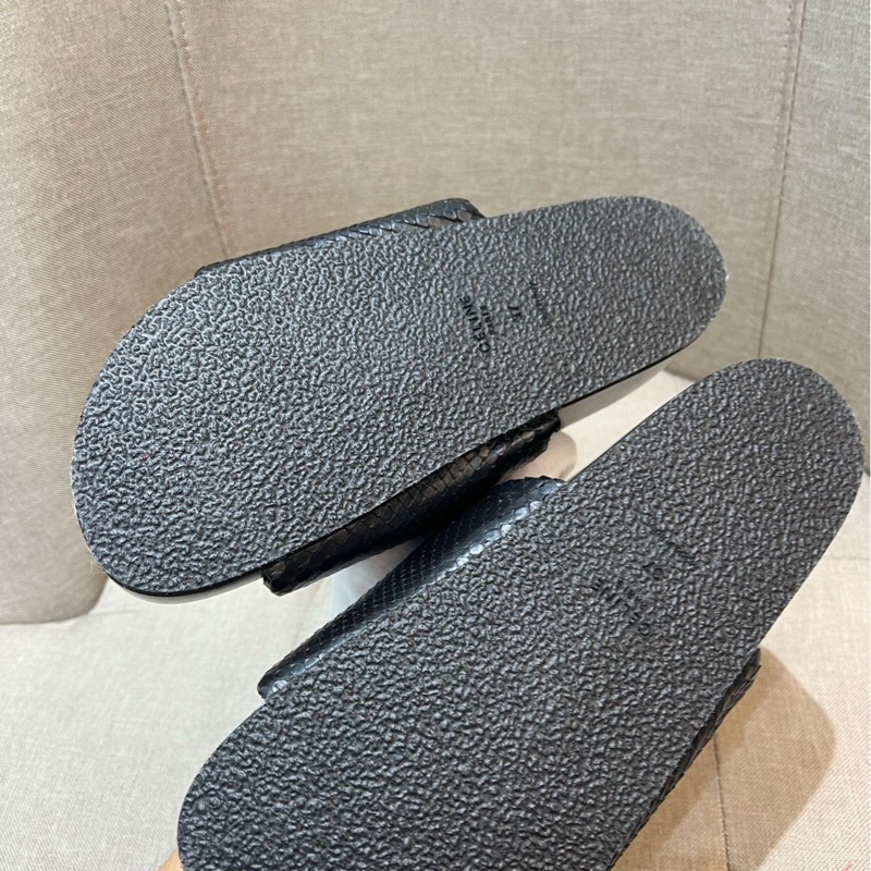 CELINE赛琳 拖鞋37码-3
