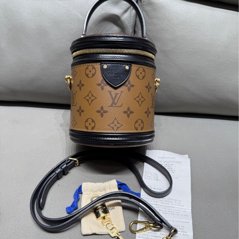 Louis Vuitton路易威登 發財桶 尺寸15*17*14c 有購證