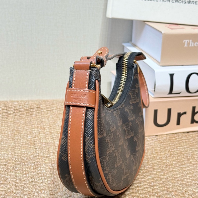 99新Celine 賽琳 mini ava 棕色老花 豌豆腋下包 尺寸 16 4.5 8超級可愛小手提包 無附件 --5