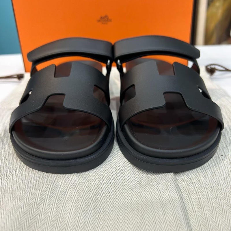 全新hermes 愛馬仕 黑色 男女同款，二舅拖鞋，鞋碼39碼 有其它尺碼-1