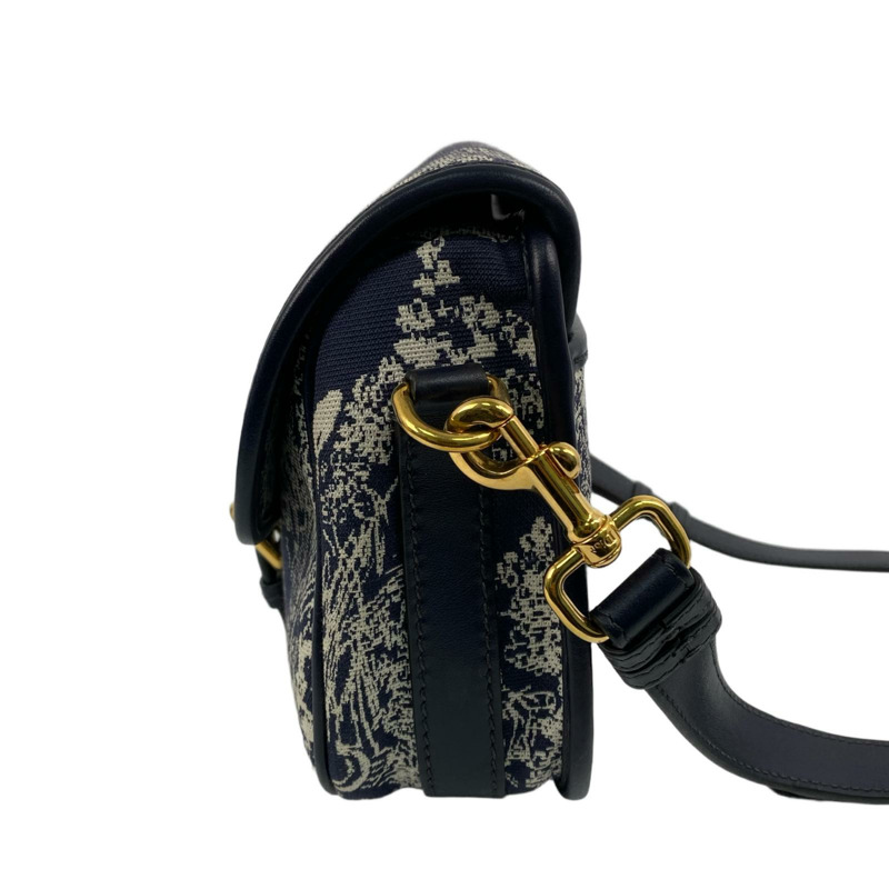 △ DIOR 迪奧 White, Navy Canvas, Calfskin Bobby Shoulder Bag 白色, 深藍色帆布, 小牛皮肩背包-267009322-2