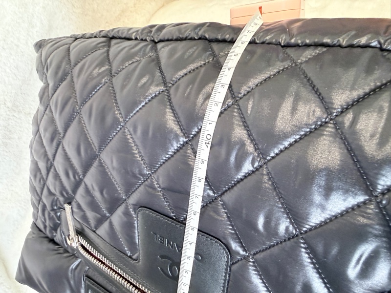 CHANEL✨新款Neige滑雪系列羽絨感空氣包托特包購物包媽媽包 27開-21