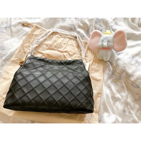 Tory burch Fleming Hobo菱格雙鍊帶小牛皮手提 肩背流浪包(黑色)