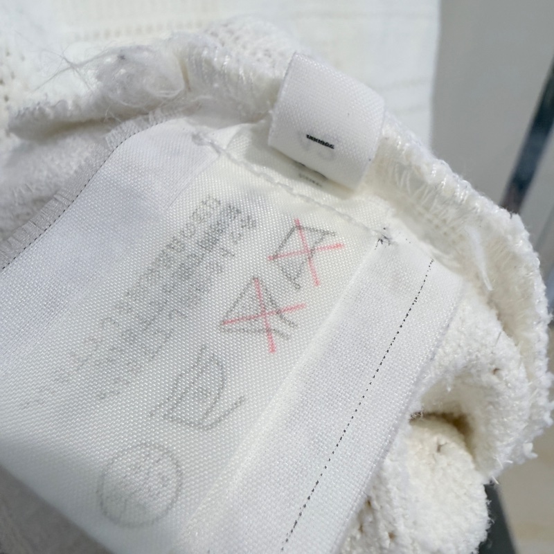 CHANEL✨中古字母Logo針織背心內搭上衣-8