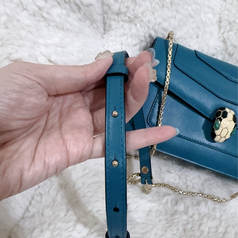 BVLGARI 孔雀藍/綠松石色經典橫版蛇頭包（全配）-32