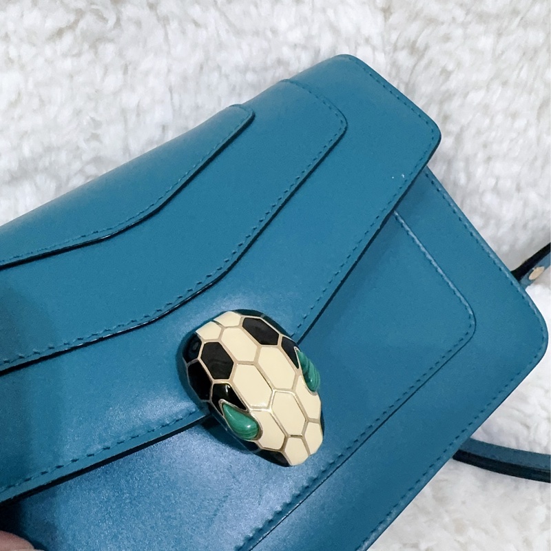 BVLGARI 孔雀藍/綠松石色經典橫版蛇頭包（全配）-37